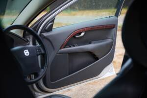 Imagen 35/50 de Volvo V70 AWD (2009)