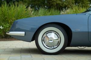Image 24/50 of Studebaker Avanti (1963)
