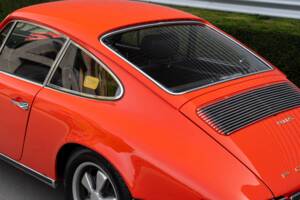 Image 13/28 of Porsche 911 2.0 S (1969)