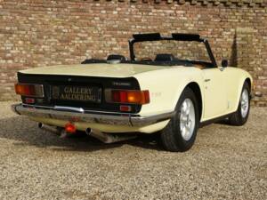 Image 49/50 of Triumph TR 6 (1971)