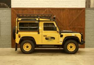 Image 4/30 of Land Rover Defender Works V8 Trophy (2015)