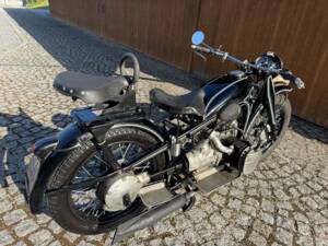 Image 10/19 of BMW R 12 (1941)