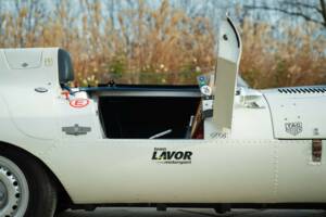 Bild 47/50 von Jaguar D-Type (1977)