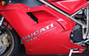 Bild 47/93 von Ducati 916 Strada (1994)