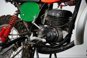Immagine 38/50 di Montesa Cappra 250 VE (1977)