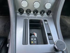 Bild 34/60 von Aston Martin DB 9 Volante (2007)
