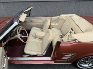 Bild 16/50 von Ford Mustang 289 (1966)