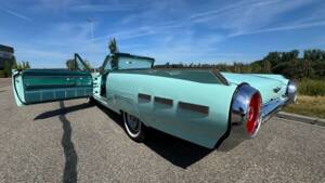 Bild 14/47 von Ford Thunderbird (1962)