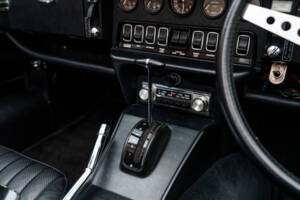 Image 19/21 de Jaguar E-Type V12 (1973)