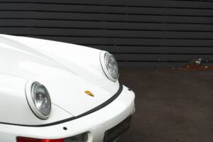 Bild 48/48 von Porsche 911 Carrera 2 (1990)