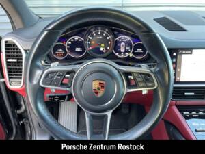 Imagen 23/27 de Porsche Cayenne E-Hybrid (2022)
