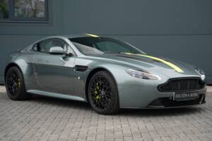 Bild 1/50 von Aston Martin V12 Vantage AMR (2017)
