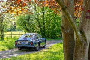 Afbeelding 31/50 van Aston Martin DB 6 (1967)