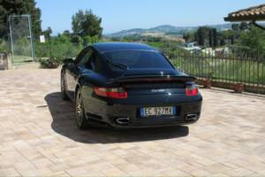 Bild 6/26 von Porsche 911 Turbo (2007)