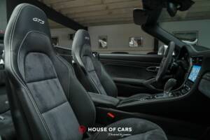 Bild 18/25 von Porsche 911 Carrera GTS (2017)