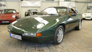 Image 1/23 de Porsche 928 S4 (1989)