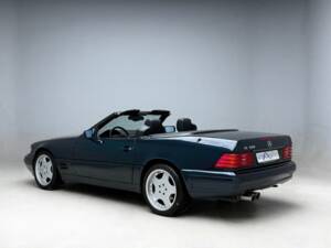 Bild 7/27 von Mercedes-Benz SL 320 (1997)
