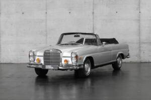 Image 1/48 de Mercedes-Benz 280 SE (1969)
