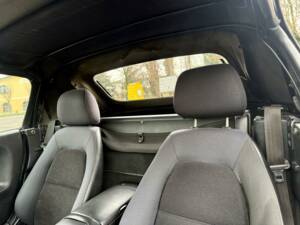 Afbeelding 23/25 van Mazda MX-5 1.6 (2000)