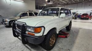 Image 7/48 de Toyota Land Cruiser FJ80 (1992)