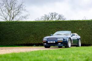 Image 14/50 of Aston Martin Virage Volante (1997)