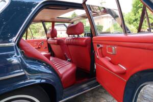 Bild 12/26 von Mercedes-Benz 280 SE 3,5 (1971)
