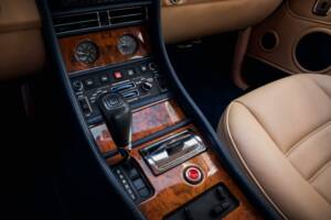 Image 18/20 de Bentley Continental R (1997)
