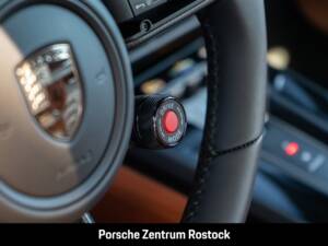 Bild 19/38 von Porsche 911 Turbo S (1900)