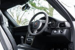 Bild 42/52 von Porsche 911 GT2 (2008)