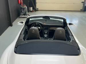 Bild 45/50 von Porsche 911 Carrera 4 (2007)
