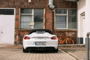 Image 4/70 of Porsche Boxster Spyder (2015)