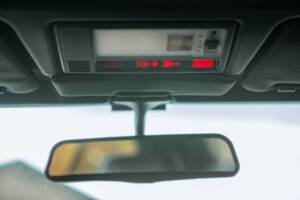 Image 42/50 of Mercedes-Benz 300 CE-24 (1991)