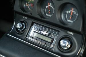 Image 45/50 of Chevrolet Corvette Stingray (1972)