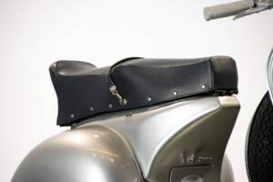 Bild 27/50 von Piaggio Vespa 150 GS (1958)