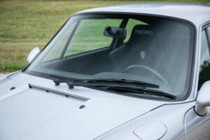 Immagine 49/50 di Porsche 911 Carrera RS (1995)