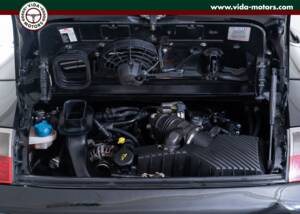 Bild 9/12 von Porsche 911 Carrera 4 (1999)