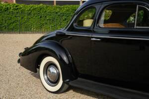 Bild 28/50 von Oldsmobile F-38 (1938)