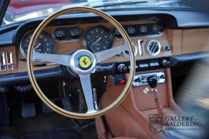 Bild 37/50 von Ferrari 330 GT 2+2 (1965)