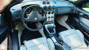 Bild 23/68 von Alfa Romeo Spider 2.0 Twin Spark 16V (2001)