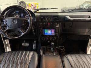 Imagen 30/48 de Mercedes-Benz G 55 AMG Kompressor (LWB) (2009)