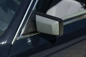 Image 9/50 of Mercedes-Benz 500 SEL (1985)