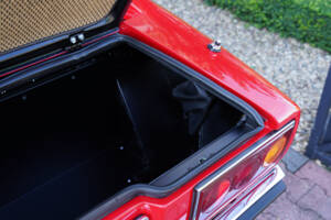 Immagine 44/50 di Ferrari Dino 308 GT4 (1976)