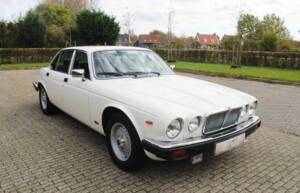 Bild 15/68 von Jaguar XJ 6 4.2 (1985)