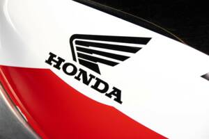 Bild 39/44 von Honda DUMMY (1999)