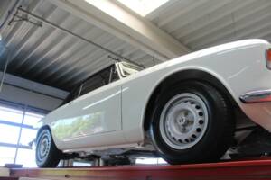 Obraz 9/50 pojazdu Alfa Romeo Giulia 1600 GTC (1966)