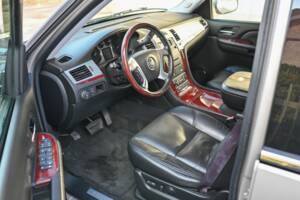 Immagine 10/16 di Cadillac Escalade (2012)