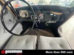 Immagine 10/15 di Citroën Traction Avant 11 BL (1947)