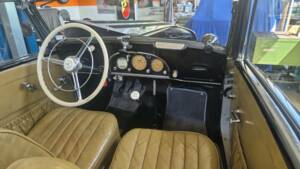 Imagen 12/28 de Mercedes-Benz 170 V  Cabriolet A (1937)
