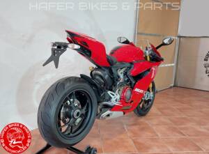 Image 6/30 of Ducati DUMMY (2012)