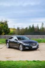 Bild 24/50 von Jaguar XJ 5.0 (2011)